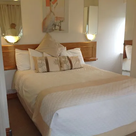 Pebble Mill Bed & Breakfast