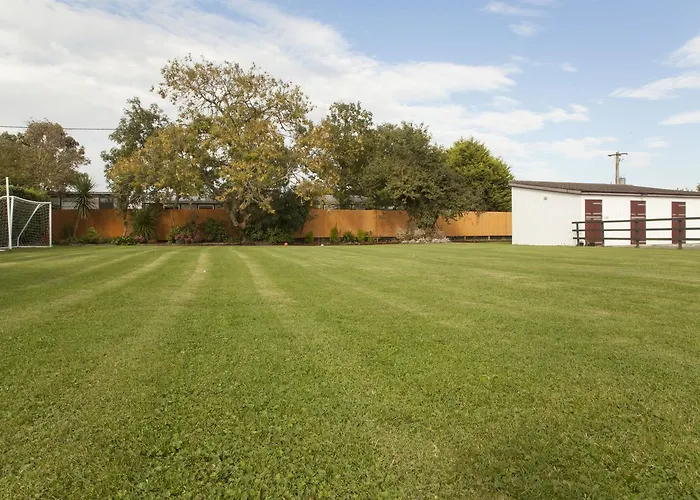 Pebble Mill Bed & Breakfast 3*